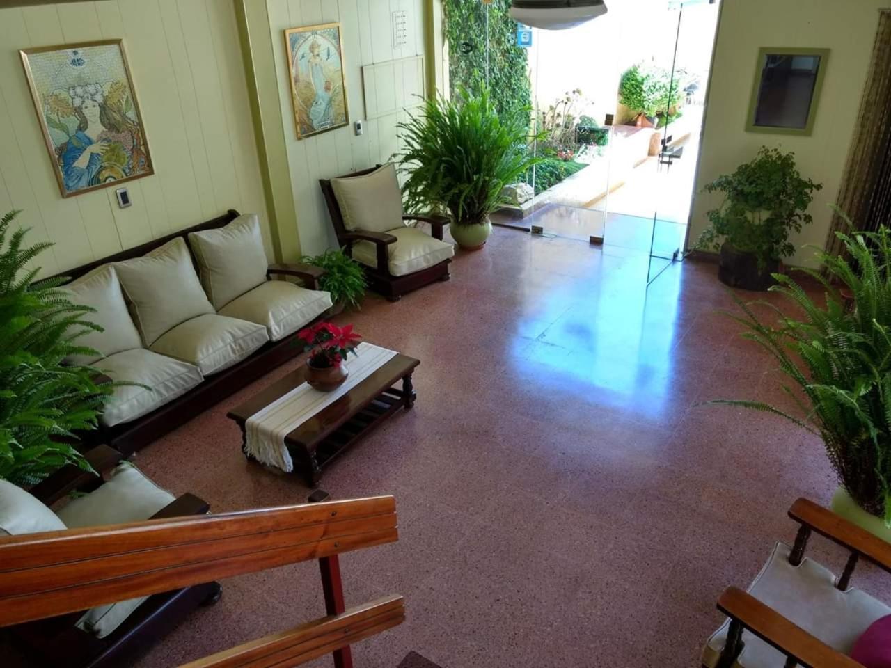Hotel Acuario Mar de Ajó Exteriör bild